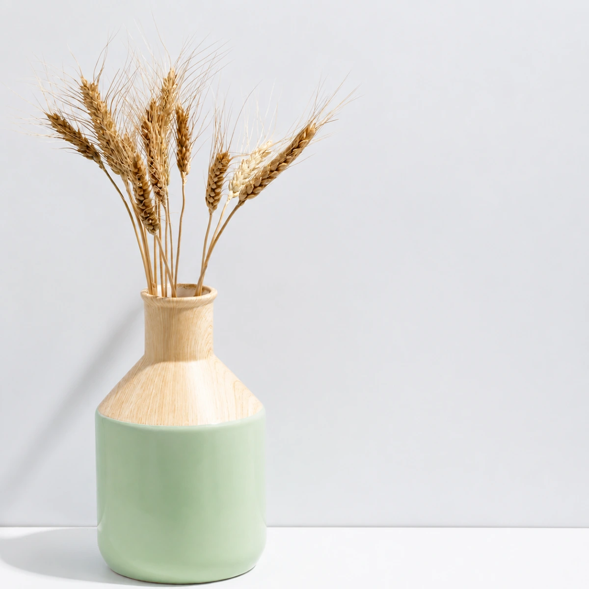 Wood-Sage Bud Vase Product Image
